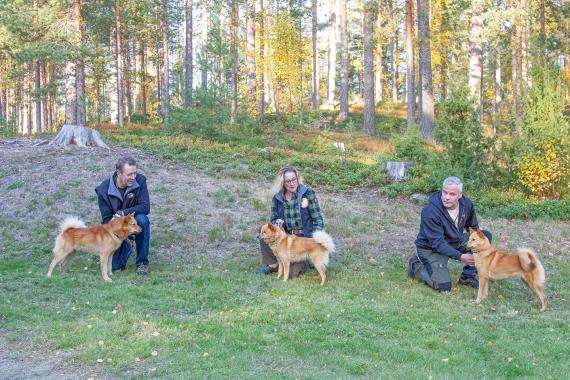 Vuoden 2021 Haukku-ottelun voittajakolmikko