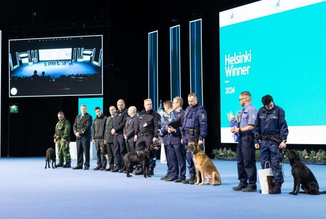 Vuoden virkakoirat 2024 Koiramessuilla