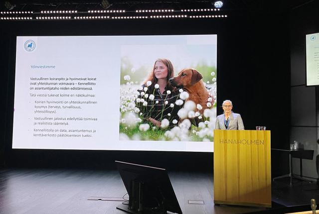 Pirjo Onza_valtuustoseminaari 2026 kevät_ 1440 x 960